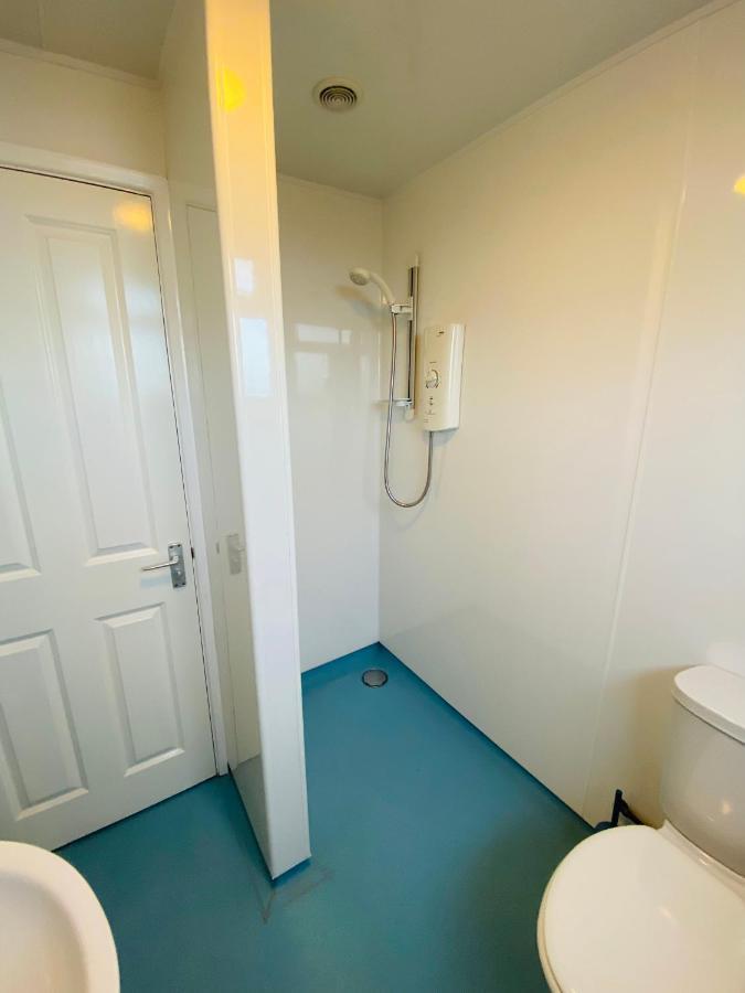 Lighthouse View, One Min From Harbour & Beach Apartment Scarborough Exterior photo