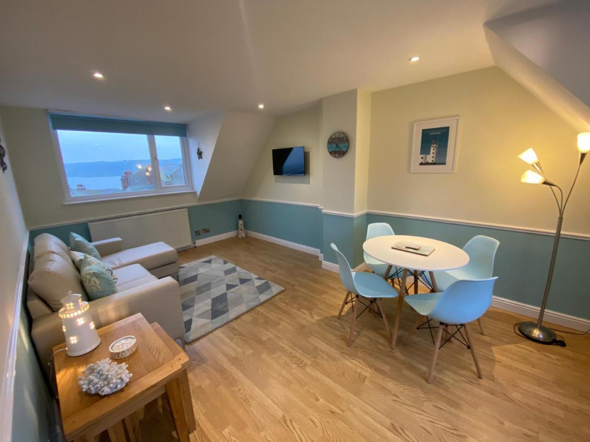 Lighthouse View, One Min From Harbour & Beach Apartment Scarborough Exterior photo