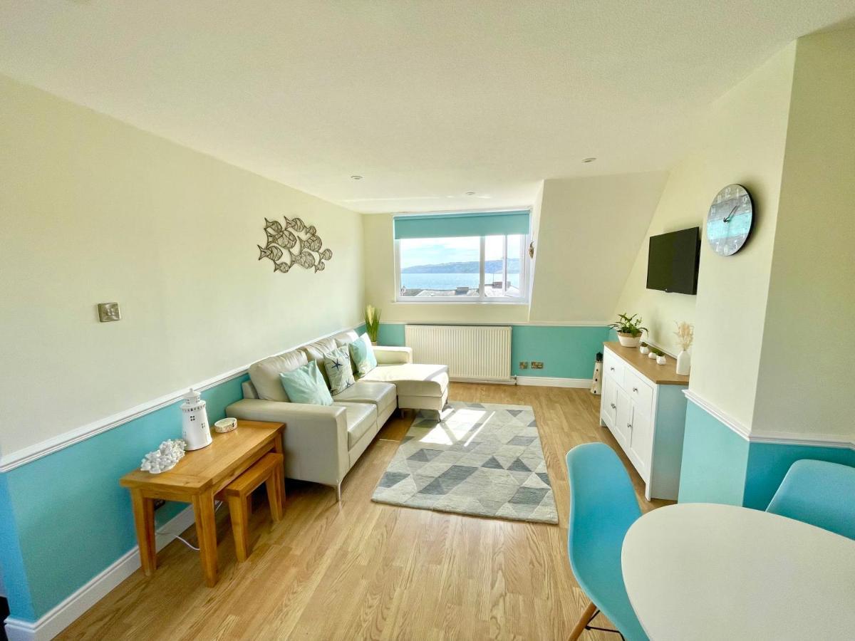 Lighthouse View, One Min From Harbour & Beach Apartment Scarborough Exterior photo